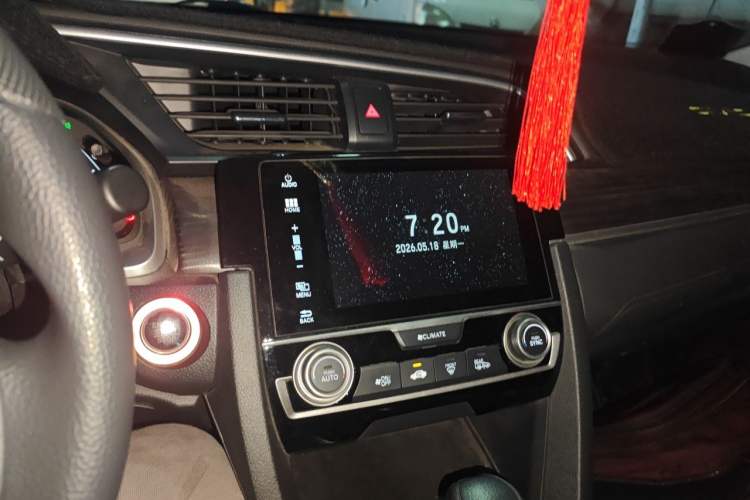 Used Honda Civic 2019 220TURBO CVT Dynamic Edition China VI Audio And AC Panel