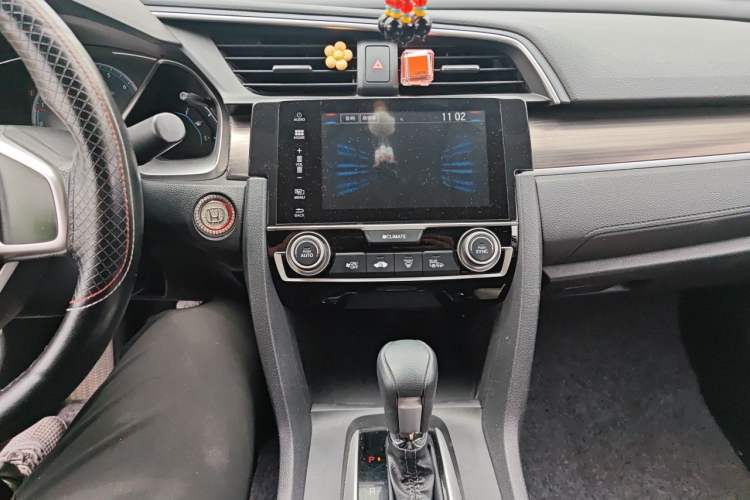 Used Honda Civic 2019 220TURBO CVT Dynamic Edition China VI Audio And AC Panel