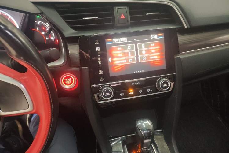 Used Honda Civic 2019 220TURBO CVT Dynamic Edition China VI Emission Standard Audio And AC Panel