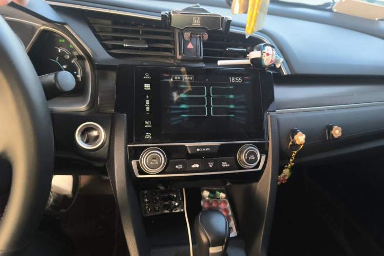 Used Honda Civic 2019 220TURBO CVT Dynamic Edition China VI Audio And AC Panel