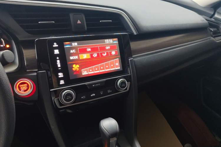Used Honda Civic 2019 220TURBO CVT Dynamic Edition China V Emission Standard Audio And AC Panel