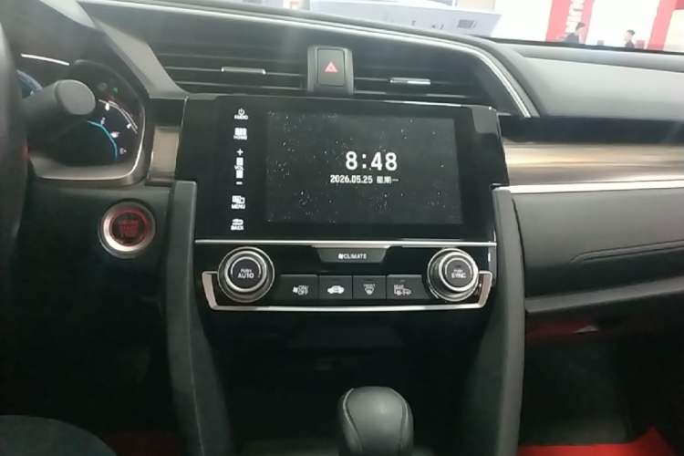 Used Honda Civic 2019 220TURBO CVT Dynamic Edition China VI Audio And AC Panel