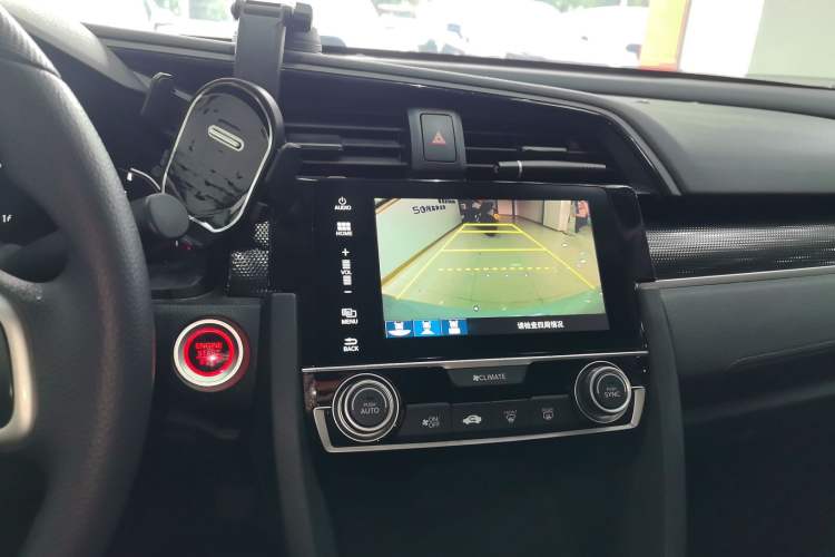 Used Honda Civic 2019 180TURBO CVT Shangdong Edition China VI Audio And AC Panel