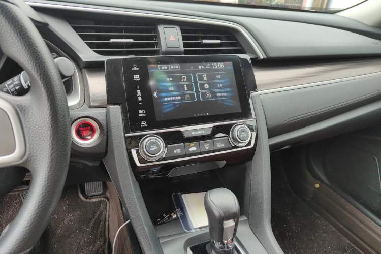 Used Honda Civic 2019 220TURBO CVT Dynamic Edition China V Audio And AC Panel