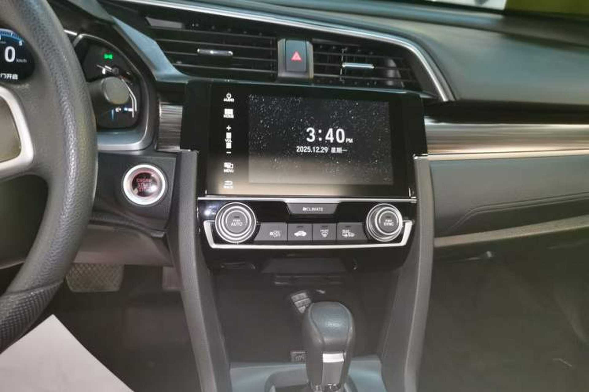 Used Honda Civic 2019 220TURBO CVT Dynamic Edition China VI Audio And AC Panel