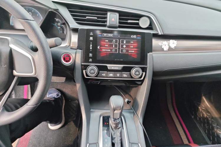 Used Honda Civic 2019 220TURBO CVT Dynamic Edition China VI Audio And AC Panel