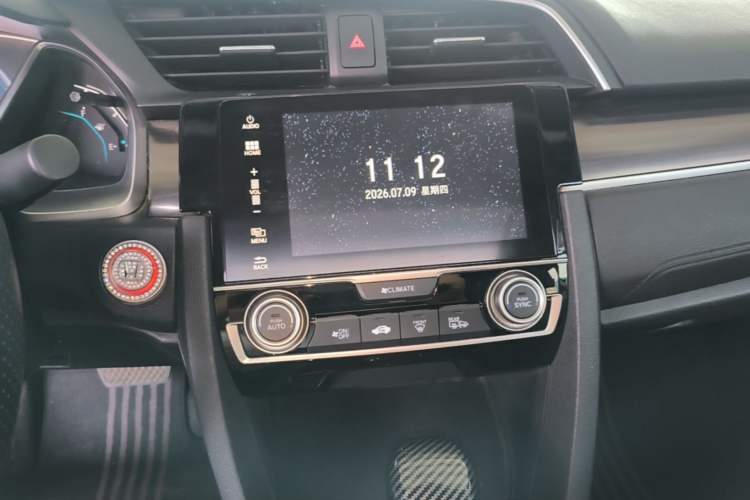 Used Honda Civic 2019 220TURBO CVT Dynamic Edition China VI Audio And AC Panel