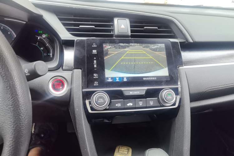 Used Honda Civic 2019 180TURBO CVT Shangdong Edition China VI Audio And AC Panel