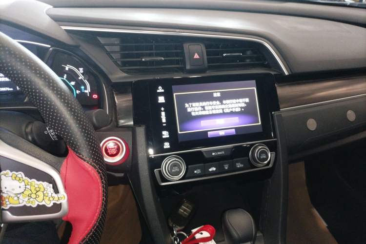 Used Honda Civic 2019 220TURBO CVT Dynamic Edition China VI Audio And AC Panel