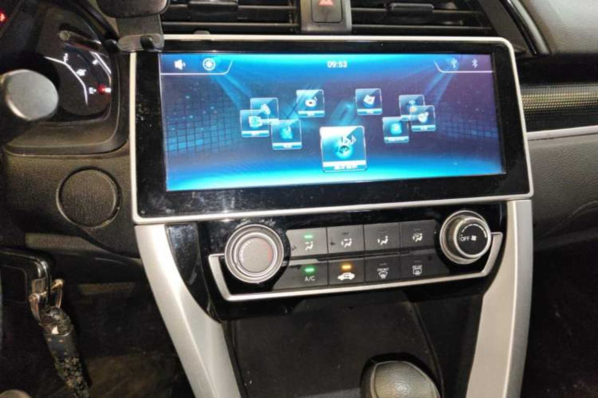 Used Honda Civic 2019 180TURBO CVT Shangyue Edition China V Emission Standard Audio And AC Panel