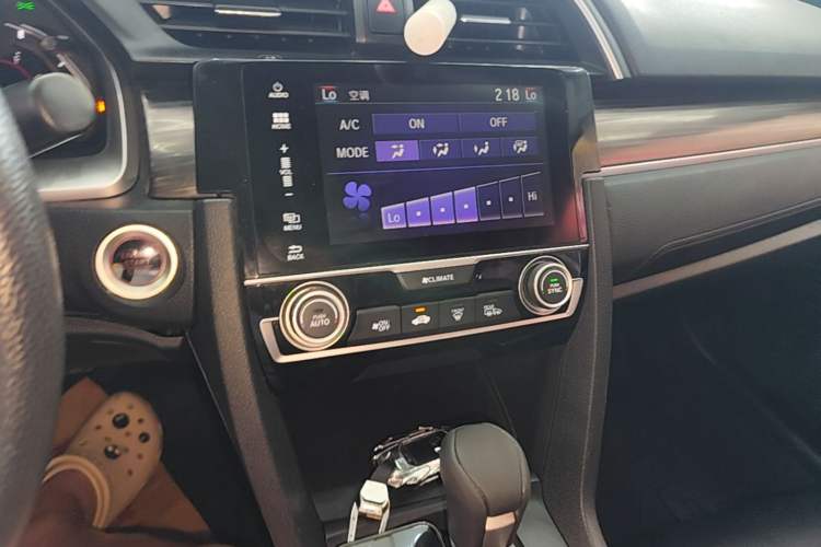 Used Honda Civic 2019 220TURBO CVT Dynamic Edition China VI Emission Standard Audio And AC Panel