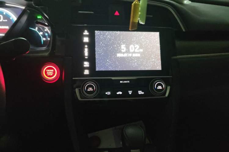 Used Honda Civic 2019 220TURBO CVT Dynamic Edition China VI Audio And AC Panel