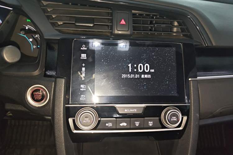 Used Honda Civic 2019 180TURBO CVT Shangdong Edition China VI Audio And AC Panel