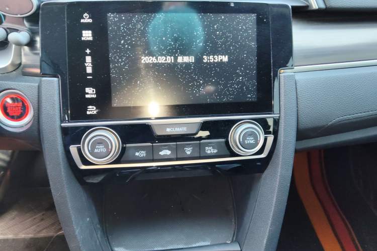 Used Honda Civic 2019 220TURBO Manual Jinkong Edition China VI Audio And AC Panel