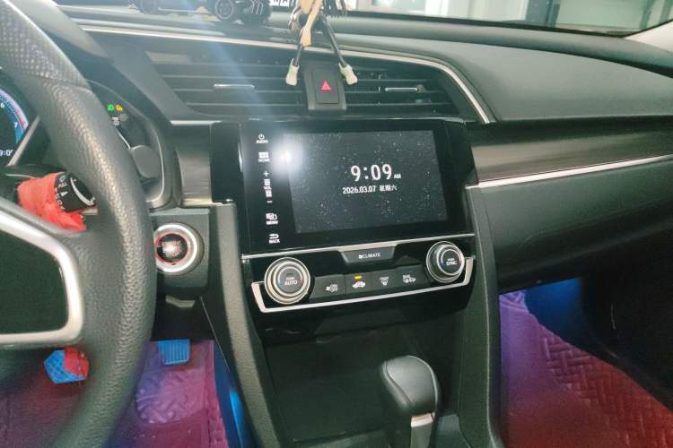 Used Honda Civic 2019 220TURBO CVT Dynamic Edition China VI Audio And AC Panel