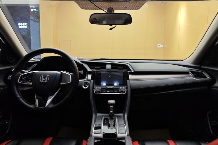 Used Honda Civic 2019 220TURBO CVT Dynamic Edition China VI Audio And AC Panel