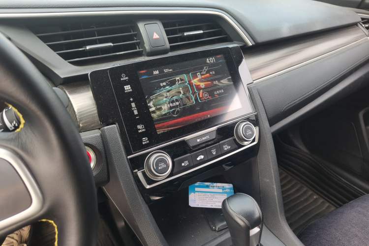 Used Honda Civic 2019 220TURBO CVT Dynamic Edition China VI Audio And AC Panel