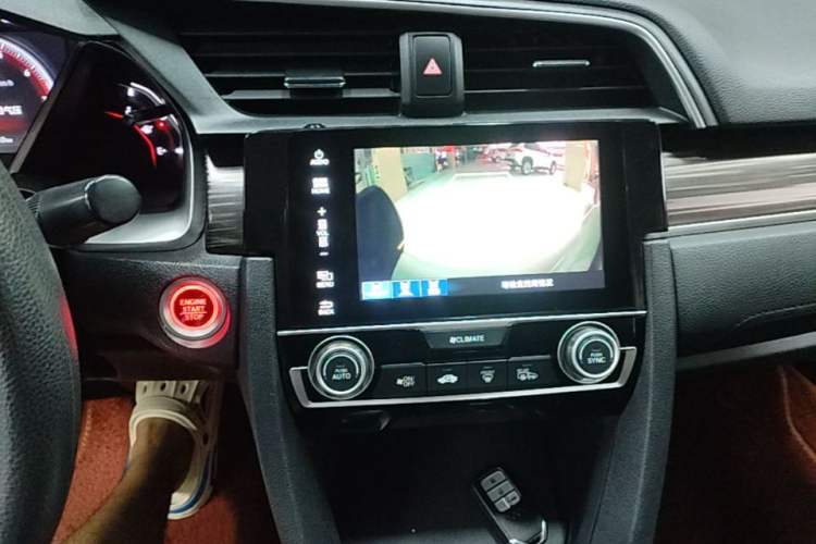 Used Honda Civic 2019 220TURBO CVT Dynamic Edition China V Emission Standard Audio And AC Panel