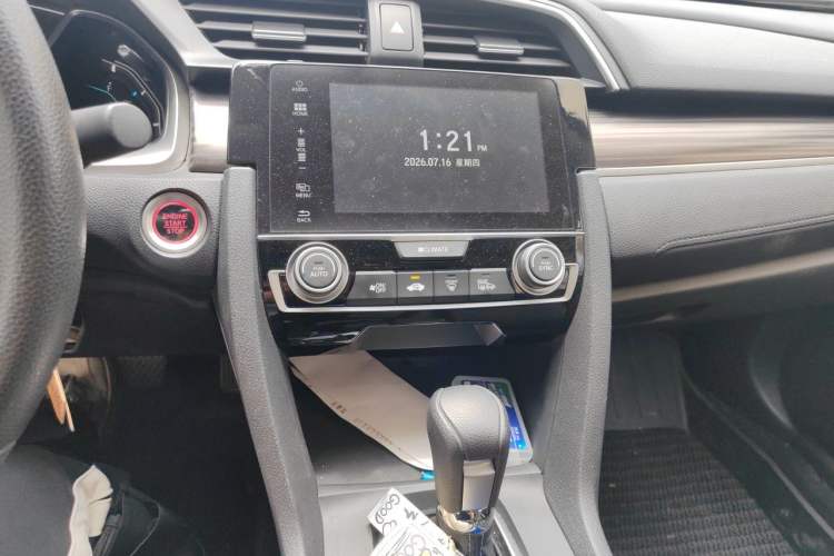 Used Honda Civic 2019 220TURBO CVT Dynamic Edition China VI Audio And AC Panel