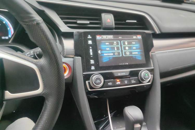 Used Honda Civic 2019 220TURBO CVT Dynamic Edition China VI Audio And AC Panel