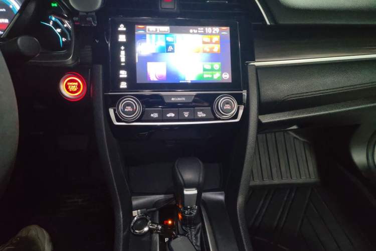 Used Honda Civic 2019 220TURBO CVT Dynamic Edition China VI Audio And AC Panel