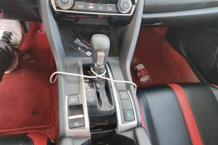 Used Honda Civic 2019 220TURBO CVT Dynamic Edition China VI Audio And AC Panel