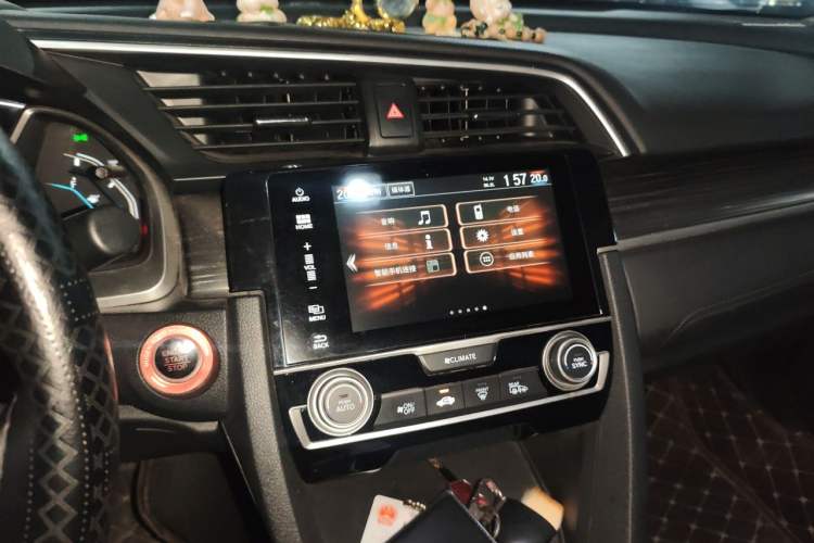 Used Honda Civic 2019 220TURBO Manual Jinkong Edition China VI Audio And AC Panel