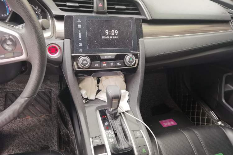 Used Honda Civic 2019 220TURBO CVT Dynamic Edition China VI Audio And AC Panel