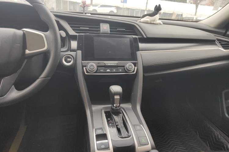 Used Honda Civic 2019 180TURBO CVT Shangdong Edition China VI Audio And AC Panel