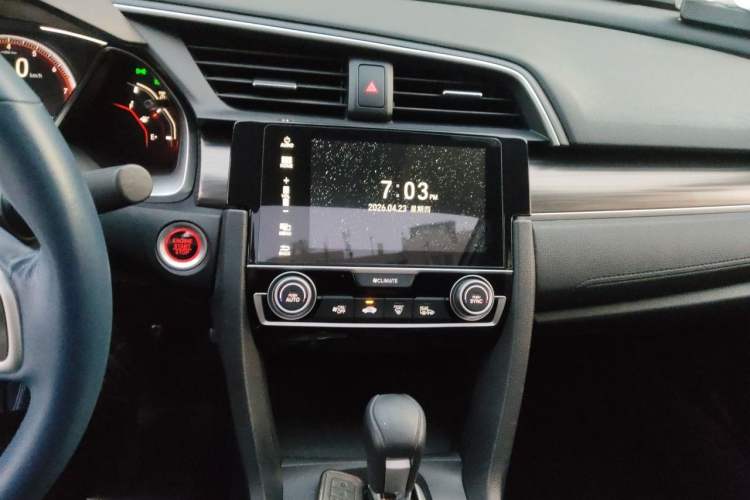 Used Honda Civic 2019 220TURBO CVT Dynamic Edition China VI Emission Standard Audio And AC Panel