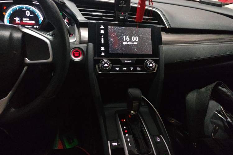 Used Honda Civic 2019 220TURBO CVT Dynamic Edition China VI Audio And AC Panel