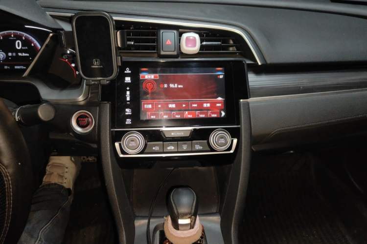Used Honda Civic 2019 220TURBO CVT Dynamic Edition China VI Emission Standard Audio And AC Panel