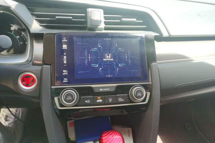 Used Honda Civic 2019 220TURBO CVT Dynamic Edition China VI Audio And AC Panel