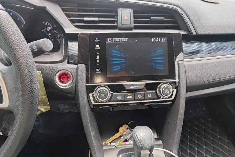 Used Honda Civic 2019 180TURBO CVT Shangdong Edition China V Audio And AC Panel