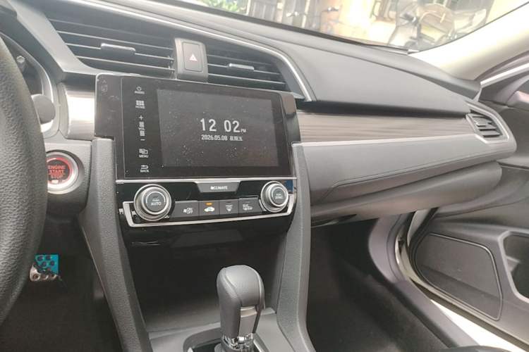 Used Honda Civic 2019 220TURBO CVT Dynamic Edition China VI Emission Standard Audio And AC Panel