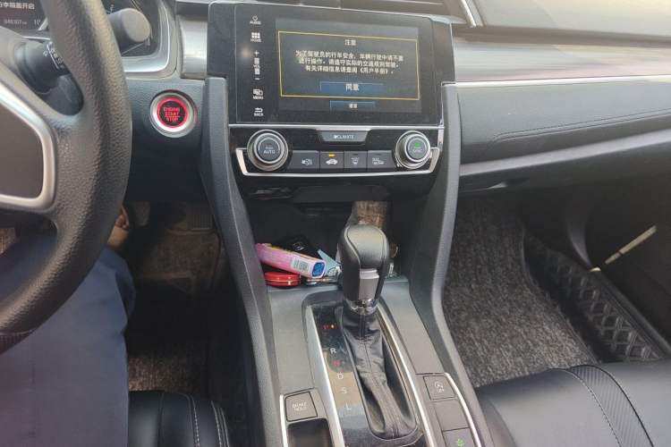 Used Honda Civic 2019 220TURBO CVT Dynamic Edition China VI Audio And AC Panel