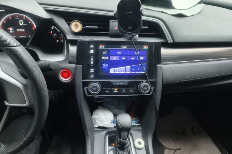 Used Honda Civic 2019 220TURBO CVT Dynamic Edition China VI Emission Standard Audio And AC Panel