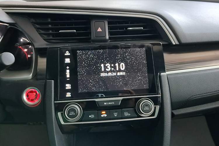 Used Honda Civic 2019 220TURBO CVT Dynamic Edition China VI Emission Standard Audio And AC Panel