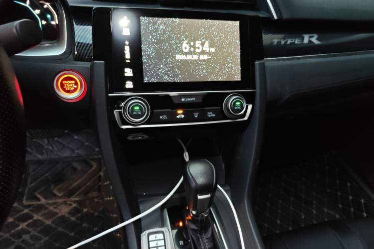 Used Honda Civic 2019 220TURBO CVT Dynamic Edition China VI Audio And AC Panel