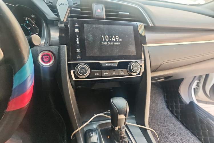 Used Honda Civic 2019 220TURBO CVT Dynamic Edition China VI Audio And AC Panel