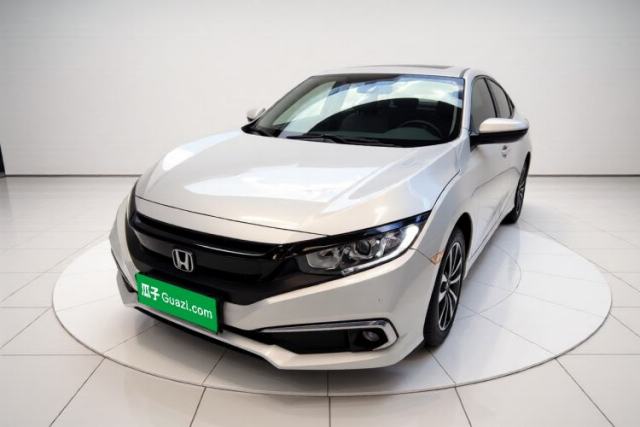 Ojetý Honda Civic 2019 220TURBO CVT Dynamic Edition China VI