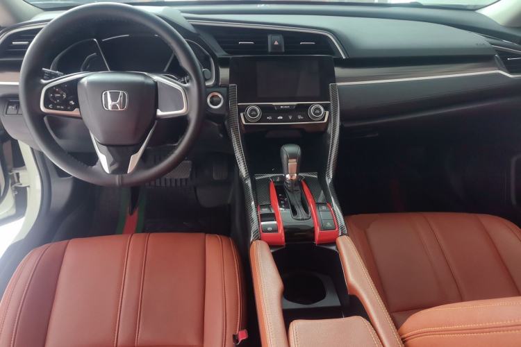 Used Honda Civic 2019 220TURBO CVT Dynamic Edition China V Center Console