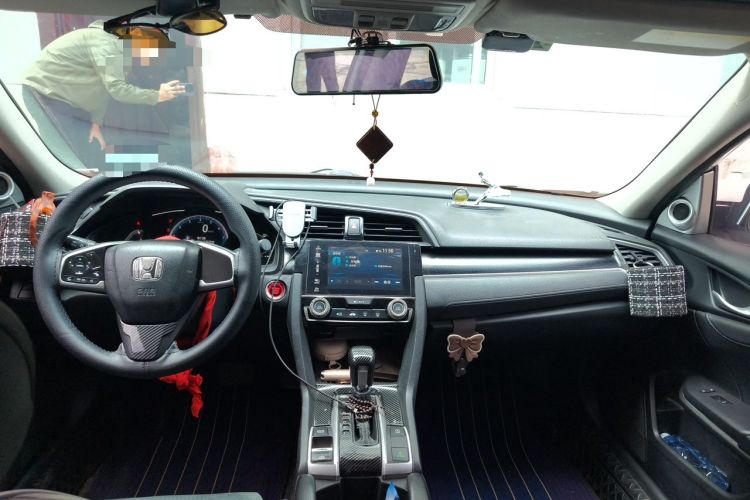 Used Honda Civic 2019 180TURBO CVT Shangqing Edition China V Center Console
