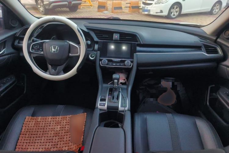 Used Honda Civic 2019 180TURBO CVT Shangqing Edition China V Center Console