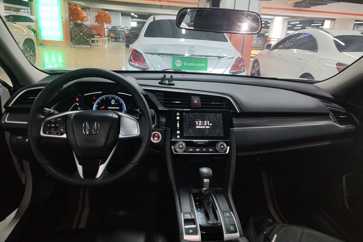 Used Honda Civic 2019 220TURBO CVT Dynamic Edition China VI Center Console