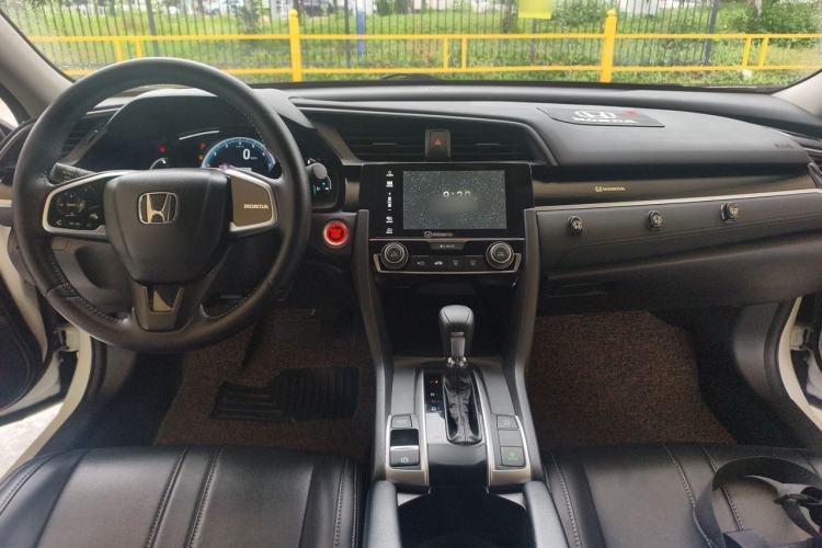 Used Honda Civic 2019 180TURBO CVT Shangqing Edition China VI Center Console