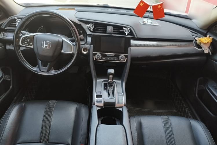 Used Honda Civic 2019 180TURBO CVT Shangqing Edition China VI Center Console
