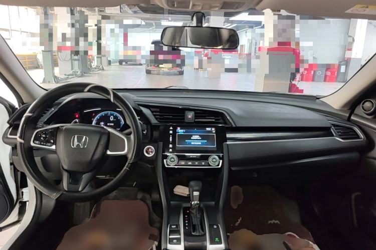 Used Honda Civic 2019 180TURBO CVT Shangdong Edition China VI Center Console