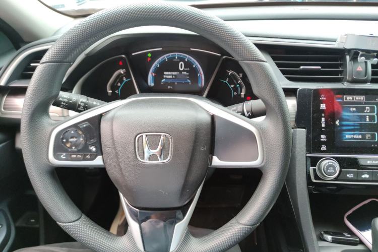 Used Honda Civic 2019 220TURBO CVT Dynamic Edition China VI Center Console