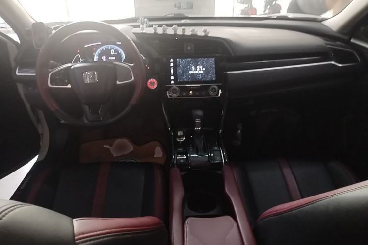 Used Honda Civic 2019 180TURBO CVT Shangdong Edition China VI Center Console